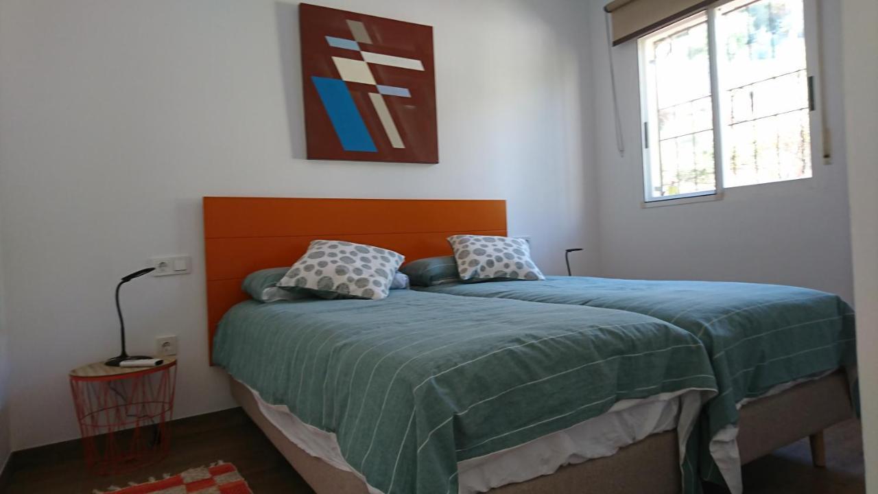 Guesthouse En Coveta Fuma- אל קאמפיו מראה חיצוני תמונה