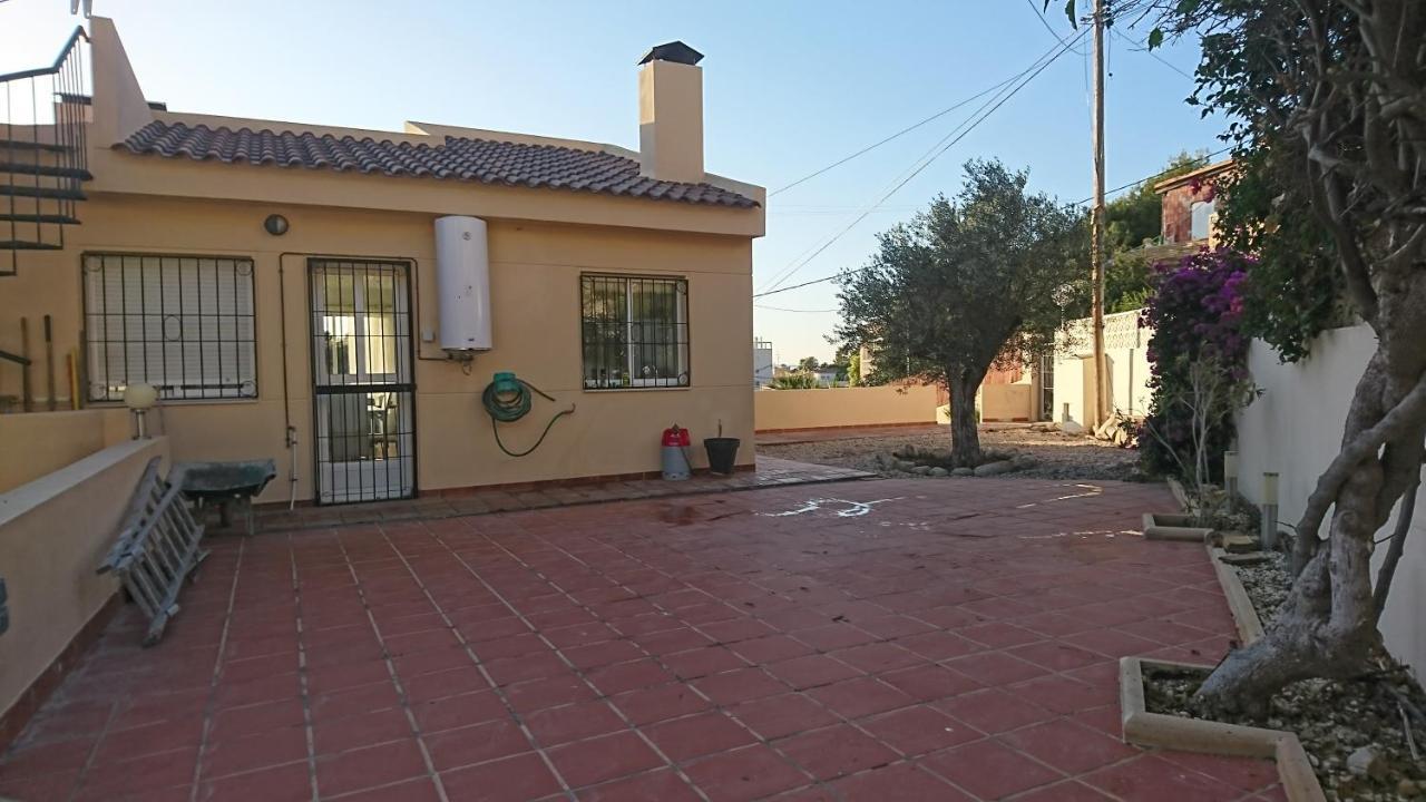 Guesthouse En Coveta Fuma- אל קאמפיו מראה חיצוני תמונה